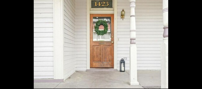 Foto del edificio - 1423 Pierce St