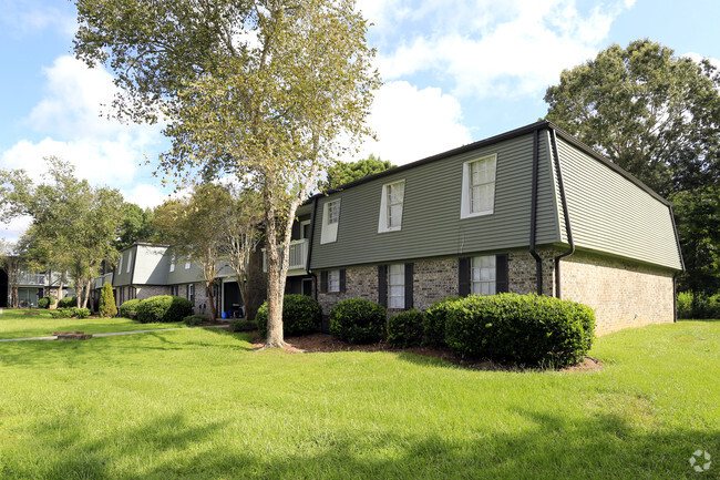 Building Photo - Greenwood at Ashley River