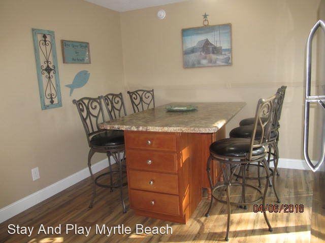 Building Photo - 2 br, 1 bath House - 1008 Dunbar Street