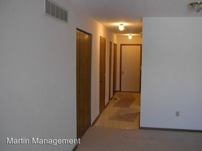 Building Photo - 2745-2751 Scarlet Oak Dr