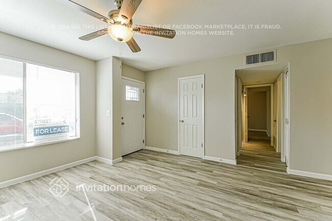 Foto del edificio - 2128 W Hartford Ave