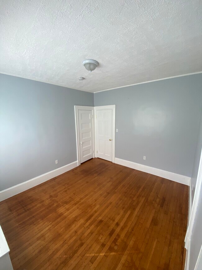 Bedroom #2 - 35 Franklin St