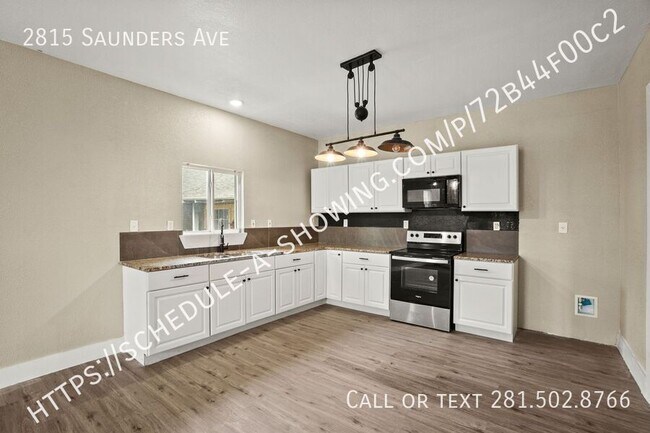 Building Photo - 2815 Saunders Ave