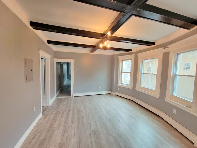 Foto del edificio - 176 Dewey St