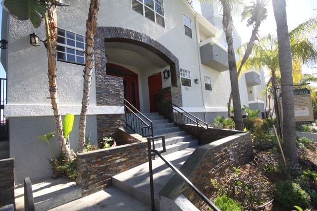 Foto del edificio - 3722 Sawtelle Blvd