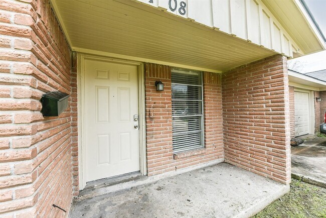 Foto del edificio - 3108 Wilmington St