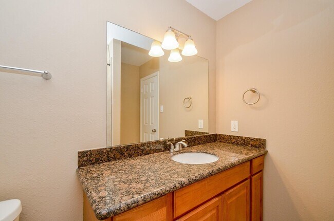 Foto del edificio - 4809 W 43rd St