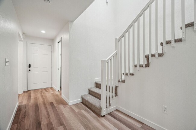 Interior Photo - The Arch - Apartments & Townhomes