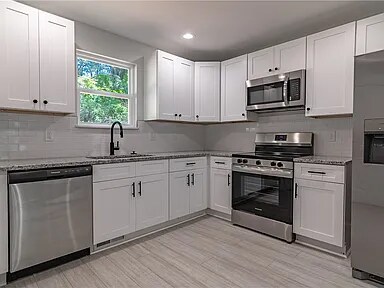 Foto del edificio - 120 Brookmeade Dr