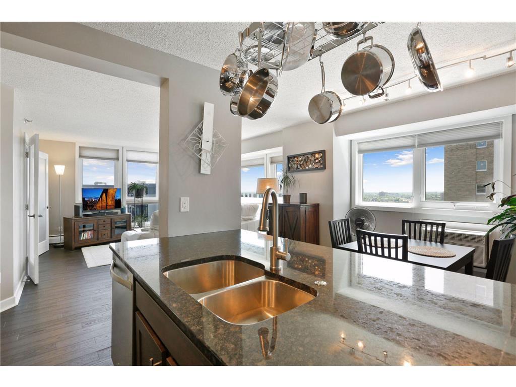 Foto principal - 433 S 7th St
