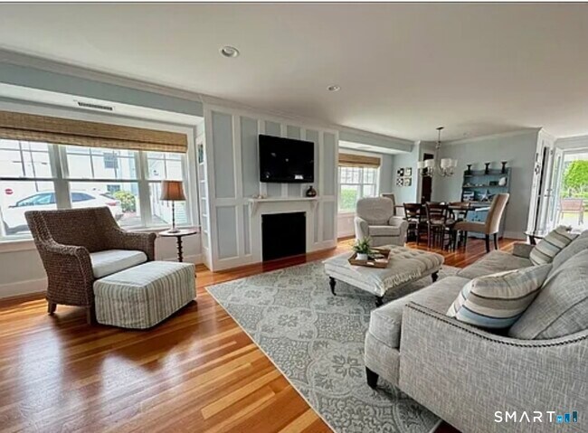 Foto del edificio - 5 Knollwood Dr