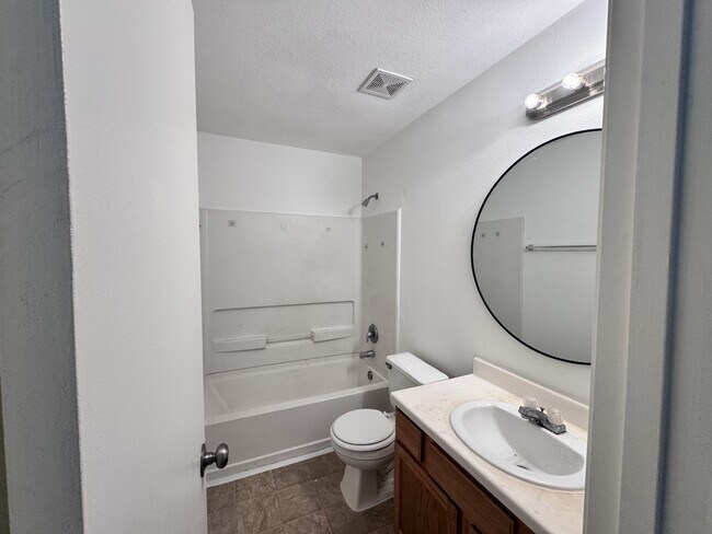 Building Photo - 1075 Verde Trails Dr