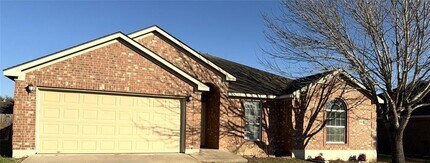 Building Photo - 1605 Paint Brush Dr