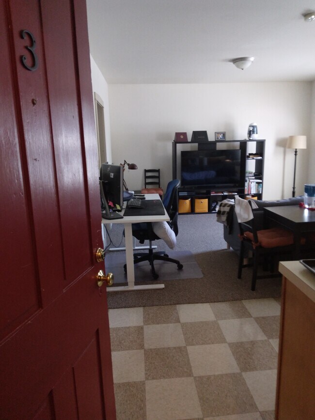 Entering apartment - 134 W Frederick St