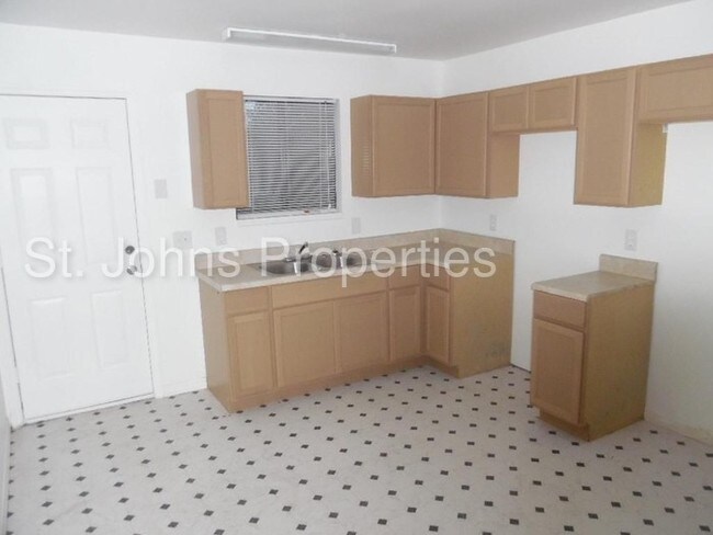 Building Photo - 5131 Westchase Ct
