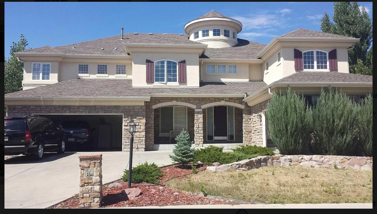 Foto del edificio - 7213 S Ukraine St