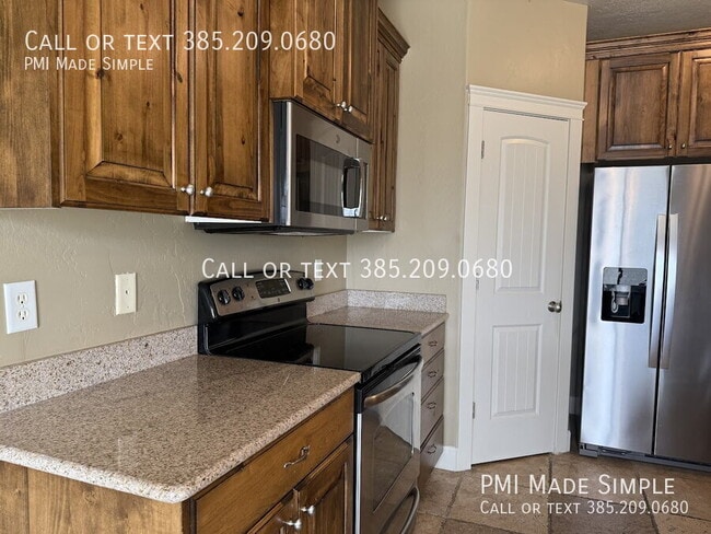 Building Photo - 1282 Baycrest Dr