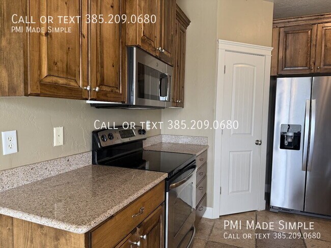 Foto del edificio - 1282 Baycrest Dr