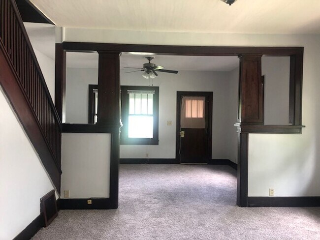 Building Photo - 17-19 Park Avenue (Havilah II)