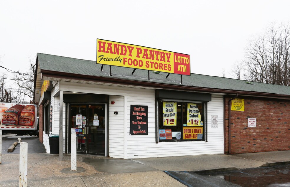 Moving to Mastic Beach, NY? Learn about renting in Mastic Beach