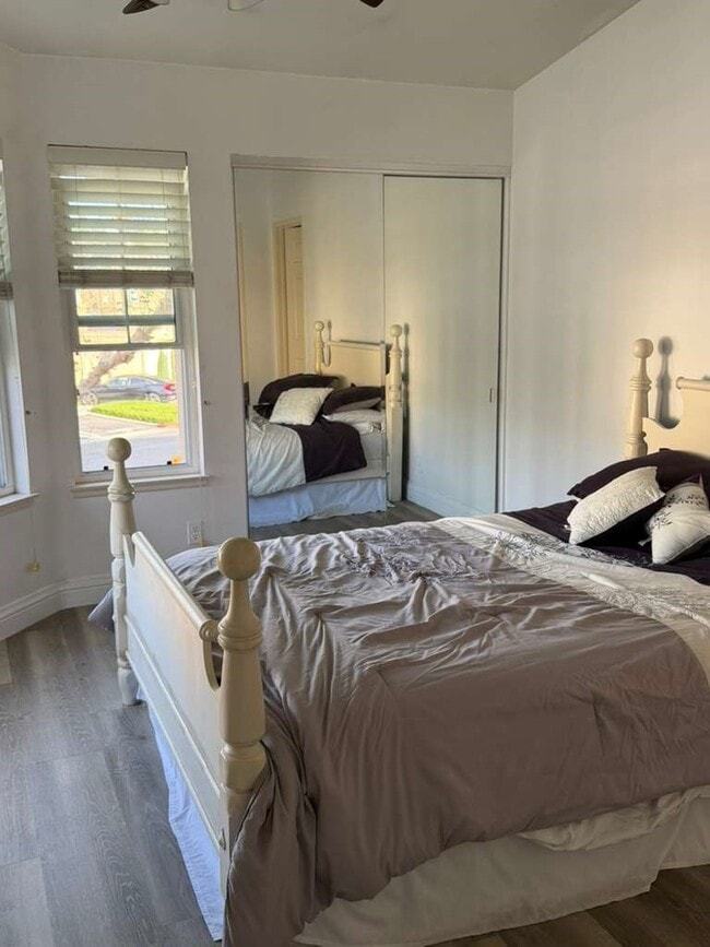 Building Photo - 192 Pasto Rico