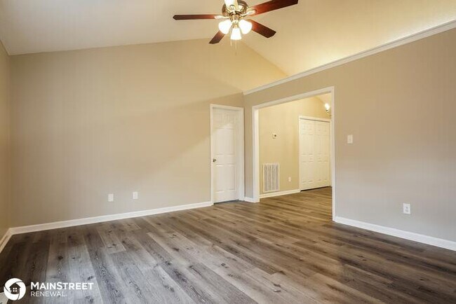 Building Photo - 309 Harmonica Dr