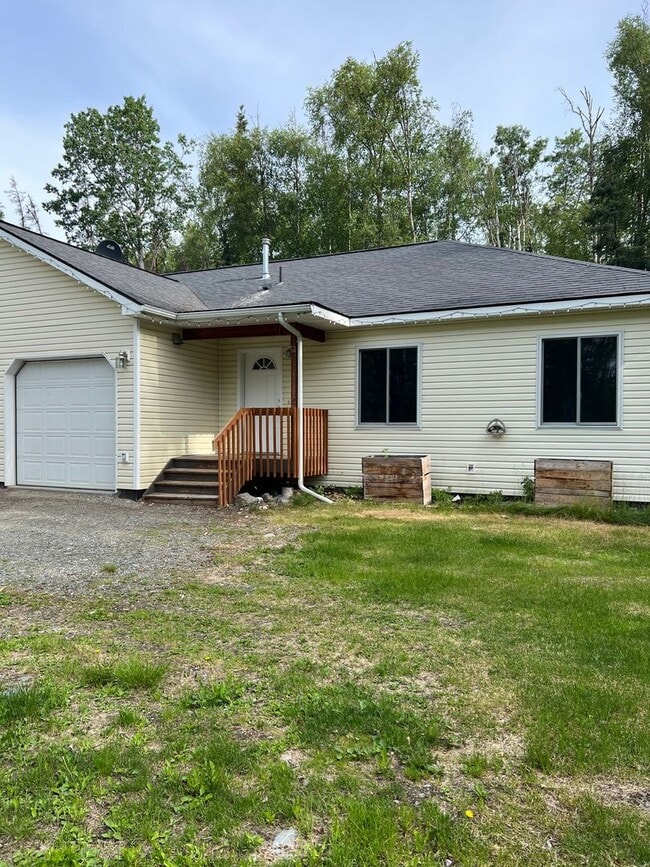 Building Photo - 2650 N Tamar Rd