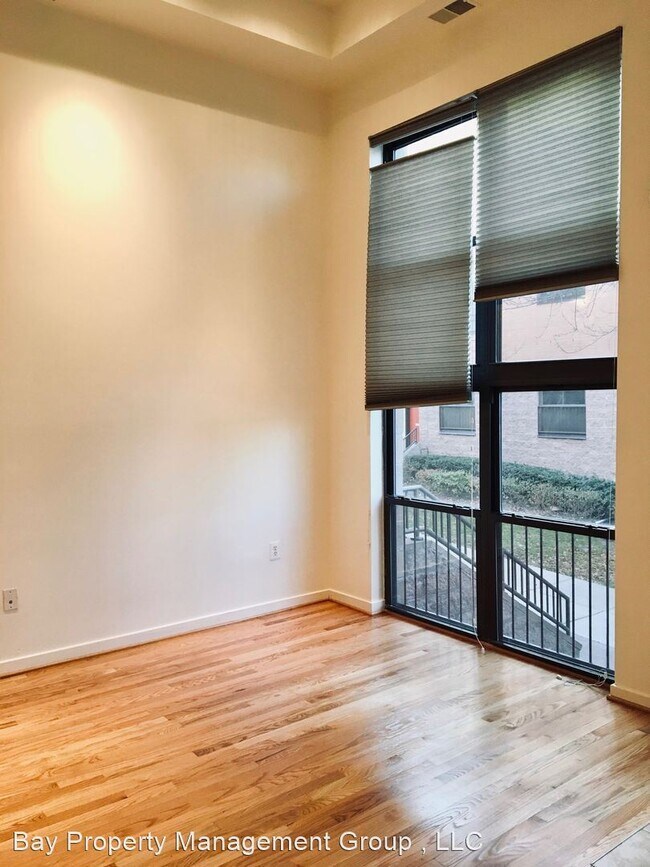 Foto del edificio - 3 br, 2.5 bath House - 118 Station North Mews
