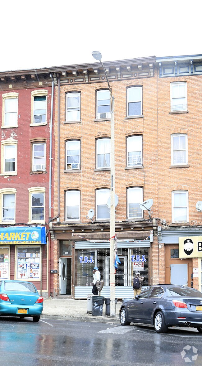 Foto principal - 164 Broadway