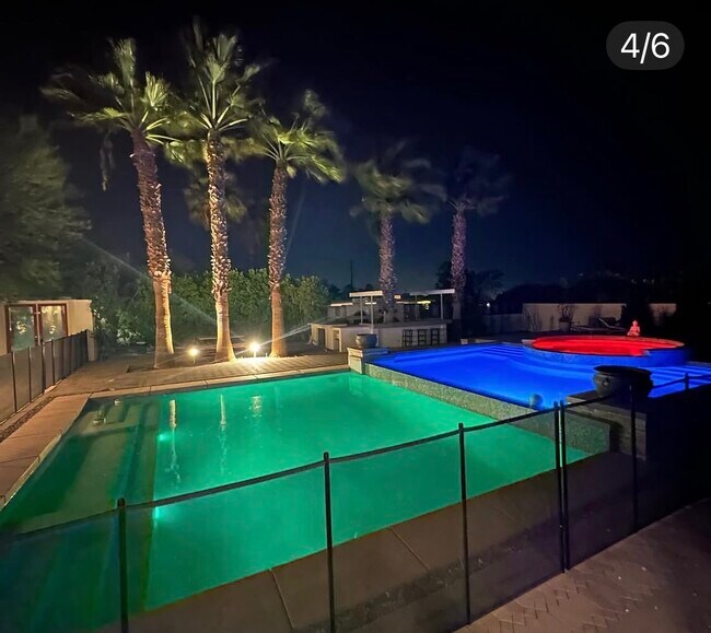 Foto del edificio - 505 W Sepulveda Rd