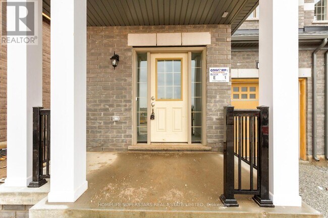 Photo du bâtiment - 1118 Trudeau Dr