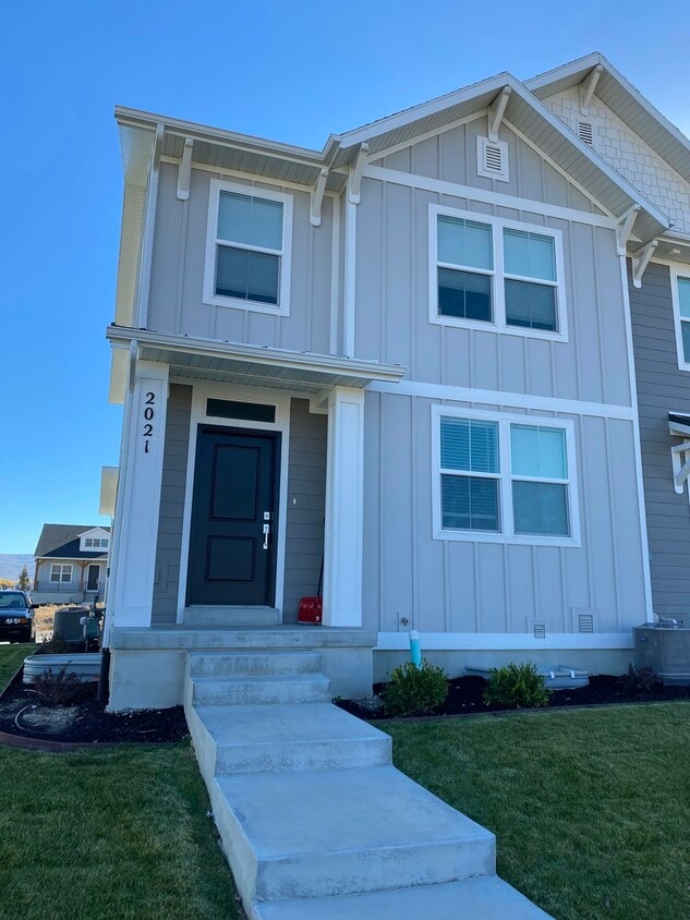 Foto principal - 2021 S Sawmill Blvd