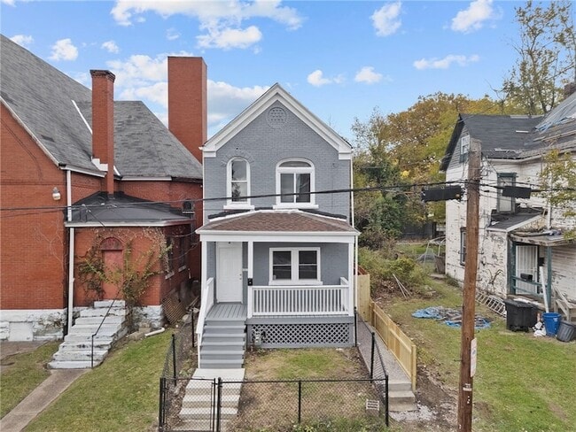 Building Photo - 7807 Kelly St