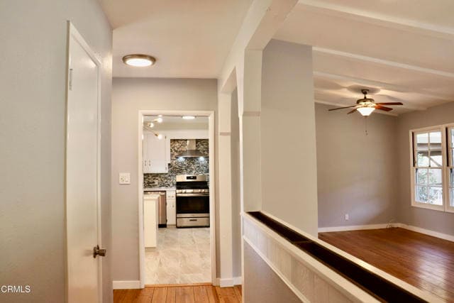 Foto del edificio - 911 Wiladonda Dr