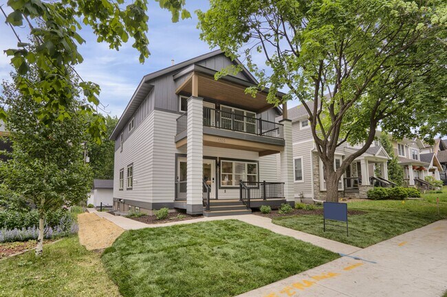 Building Photo - 5339 Drew Ave S