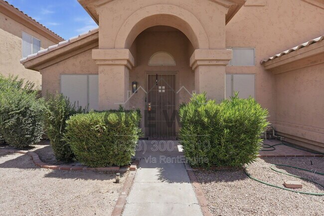 Foto del edificio - 4622 E Summerhaven Dr