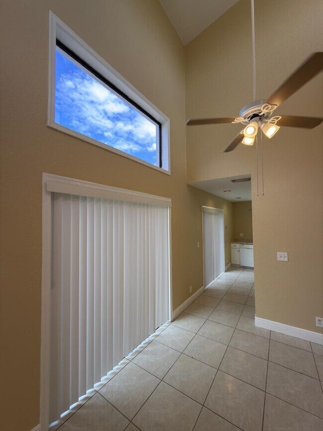 Building Photo - 13769 Yarmouth Dr