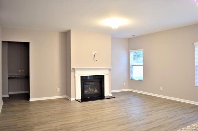 Building Photo - 13205 Ferguson Forest Dr