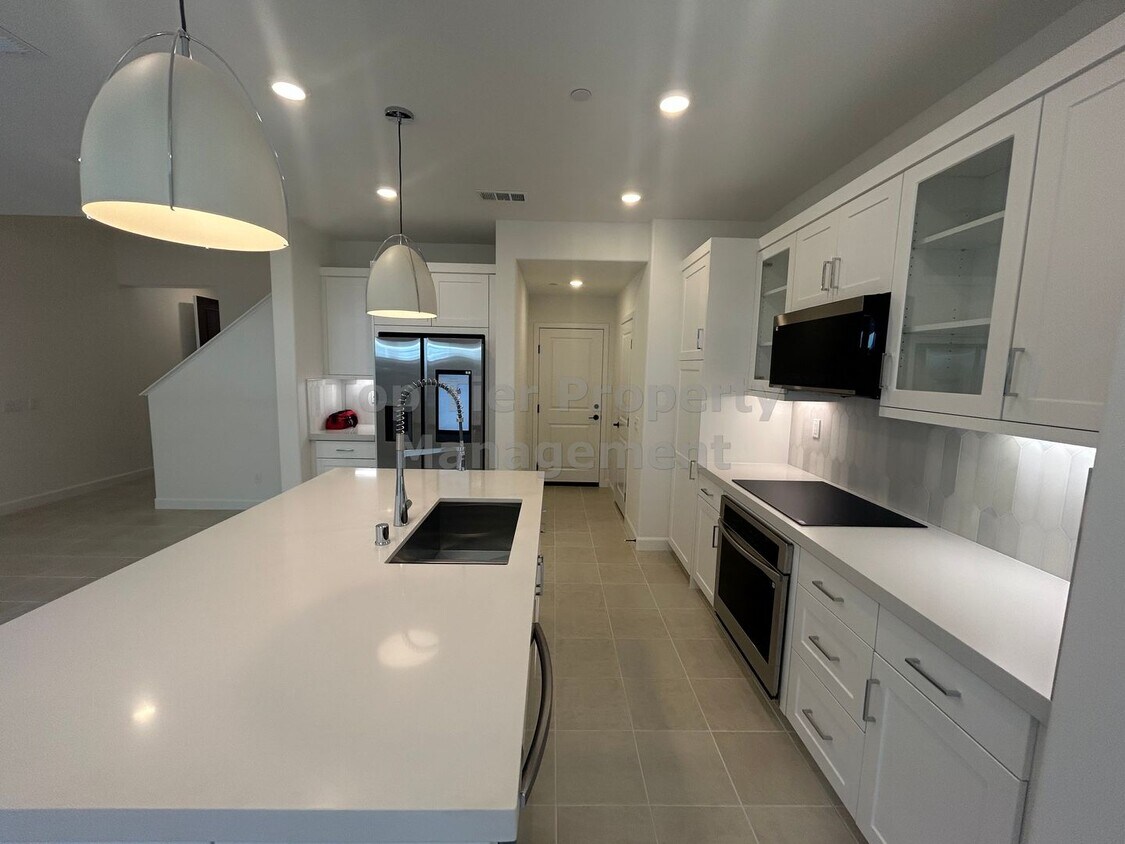 Foto principal - ***Be the First to Live in This Brand New ...