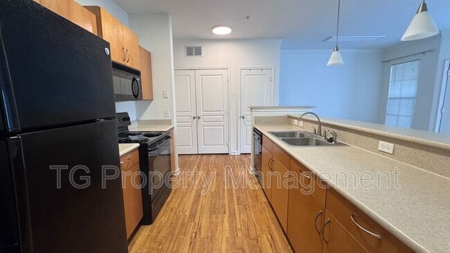 Photo - 8290 Gate Pkwy W Apartment