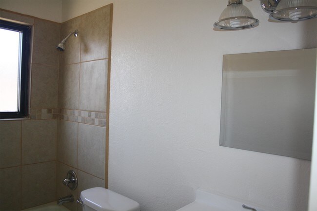 Building Photo - 5490 S Pinta Ave