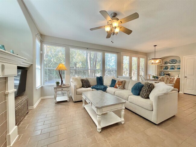 Foto del edificio - 46 Flickering Sun Ct