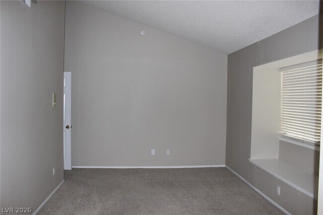Building Photo - 602 Cervantes Dr
