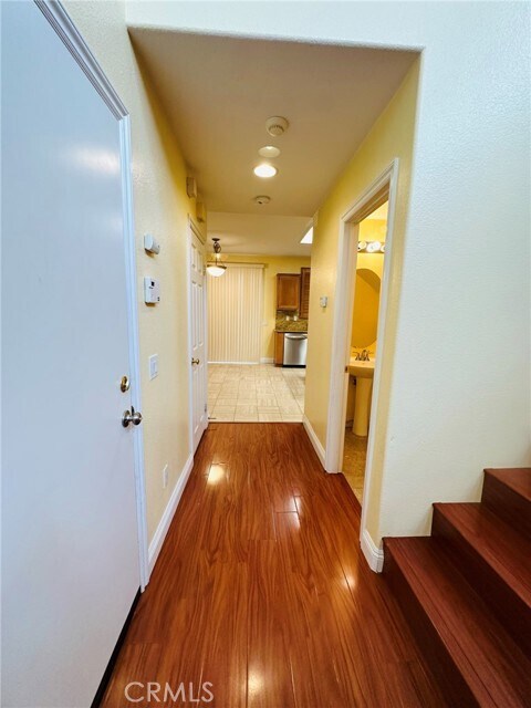 Foto del edificio - 31165 Hidden Lake Rd