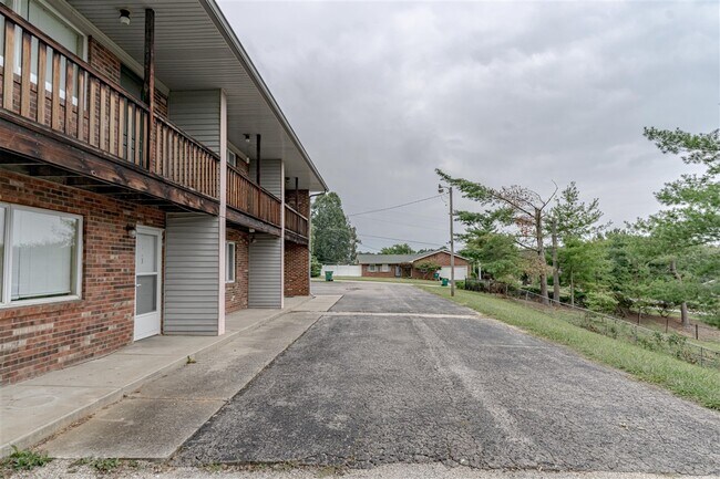 Foto del edificio - 1036-1033 Ellen Dr