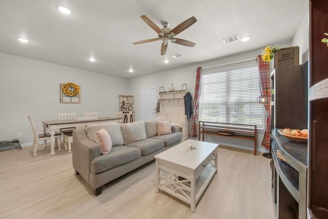 Building Photo - 12607 Taymouth Manor Dr