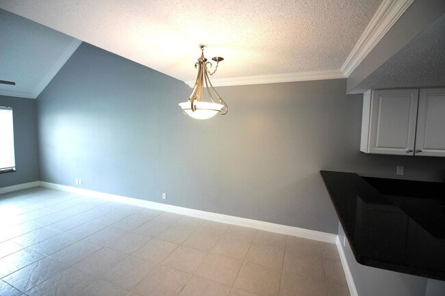 Building Photo - 6291 La Costa Drive B, Boca Raton, FL 33433