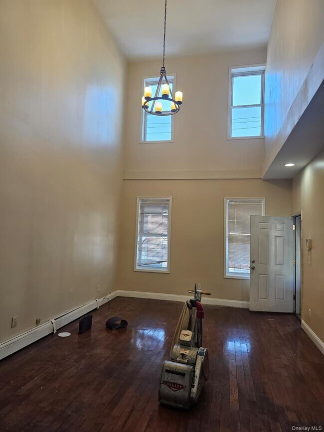 Foto del edificio - 105-17-105170 170th St