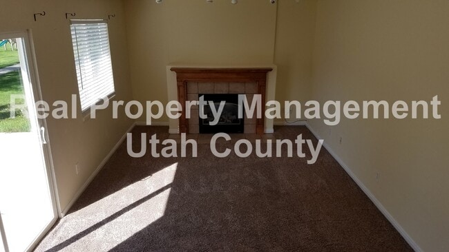 Building Photo - North Lehi Home Near Walking trails