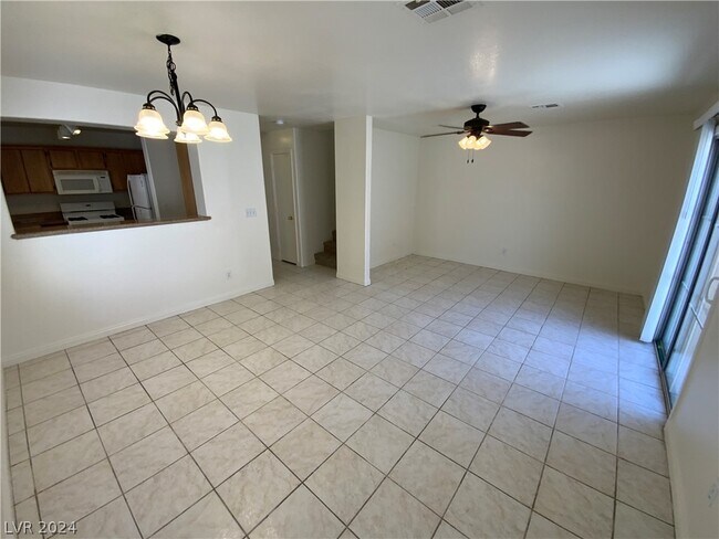 Building Photo - 9657 Belle Amour Ln